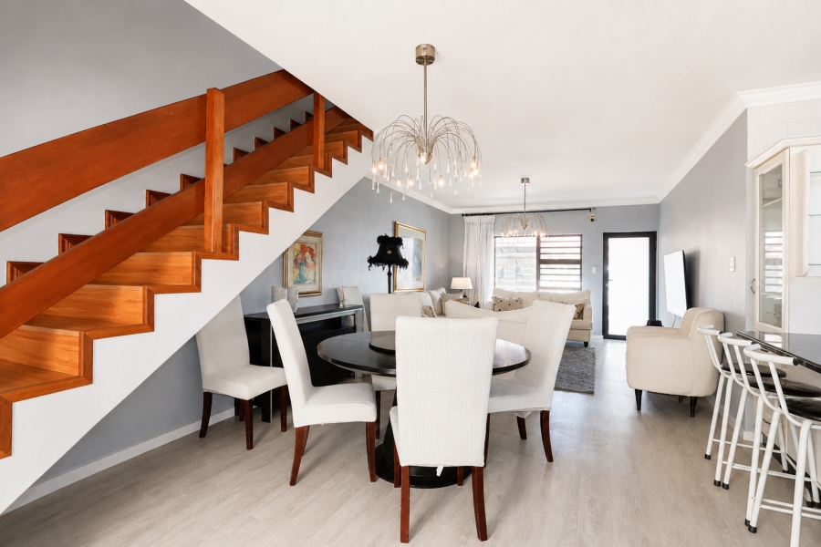 3 Bedroom Property for Sale in Waves Edge Western Cape